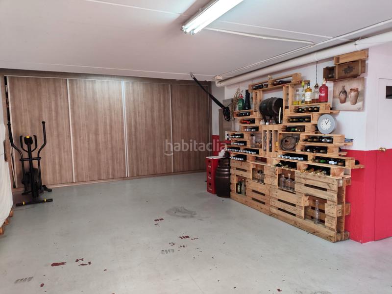 Foto 452f40f0-4735-4426-9ff0-8e23827341b3. Casa aparellada amb calefacció aparcament a Castellbisbal