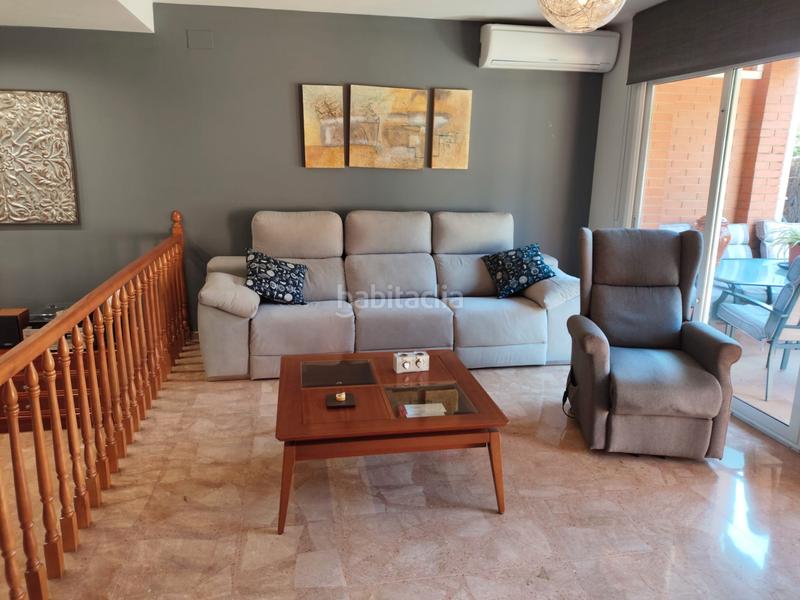 Foto afc58eec-af98-4750-8124-b3ff6cb31ca2. Casa aparellada amb calefacció aparcament a Castellbisbal