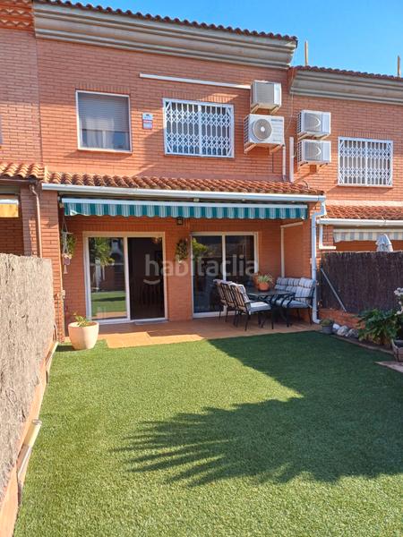 Foto eb676455-51f2-4637-8351-e29d26384369. Casa aparellada amb calefacció aparcament a Castellbisbal