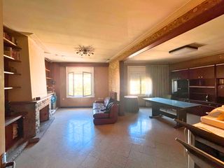 Casa a La Cogullada. Casa ideal para inversores en terrassa