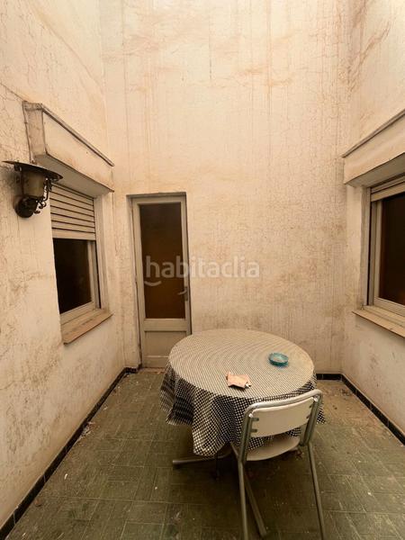 Foto eb82c6d3-910b-4ba4-b40d-322ff1401881. Casa  ideal para inversores en La Cogullada Terrassa