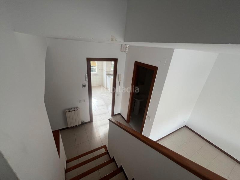 Foto 28f11bd5-f6c6-44a2-aae7-1b603caa6be2. Rent semi detached house with heating in Les Torres Rubí