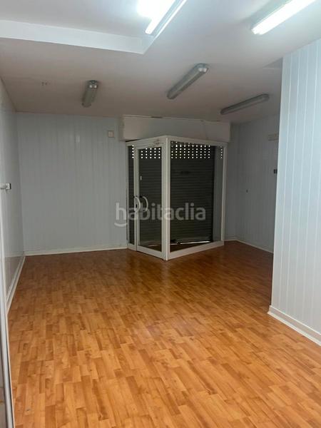 Foto 748171fc-30a3-4203-ae3a-ea4ec9ae79e9. Alquiler local comercial  en alquiler en el centro en Rubí