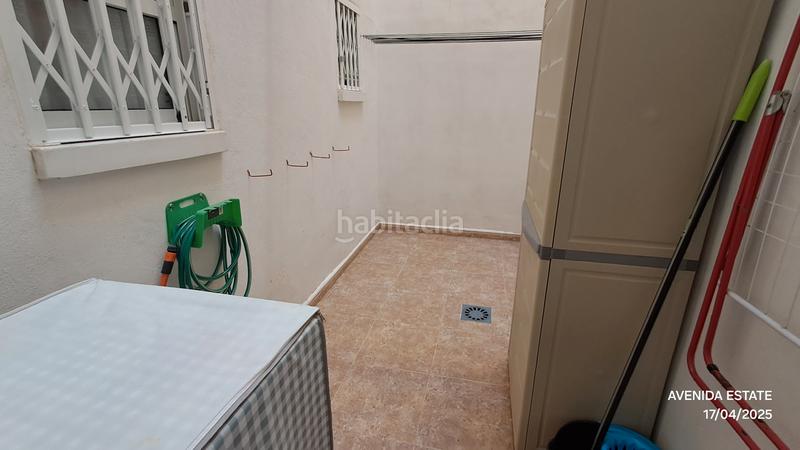 Foto 564bd3e0-3303-4291-8ee6-1363c2d6c421. Piso en calle zoa 73 excelente piso a la venta en Torrevieja
