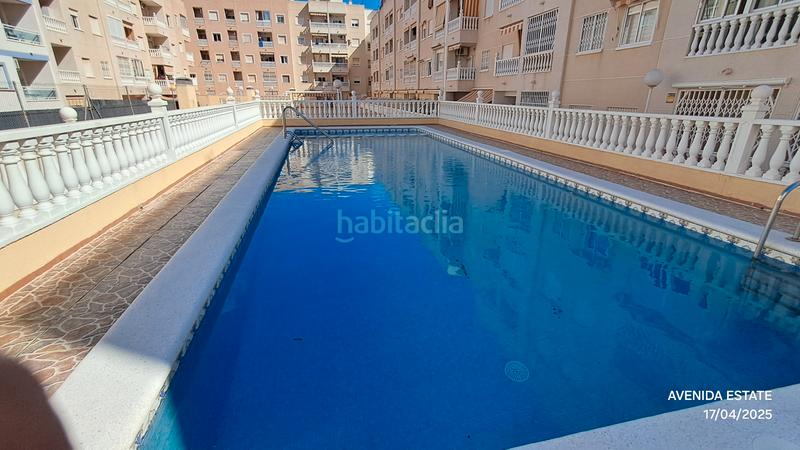 Foto cc212a20-ebb2-41f9-8272-fdb9605ea84d. Piso en calle zoa 73 excelente piso a la venta en Torrevieja
