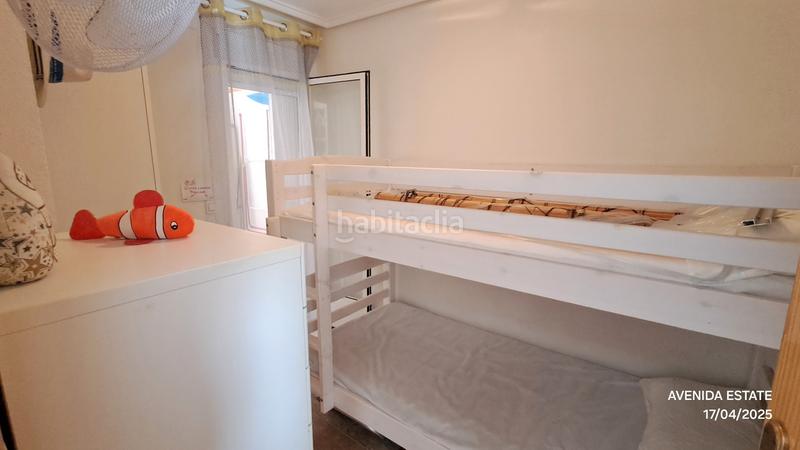 Foto d4a81249-e0ab-4254-b789-e65a241a63ea. Piso en calle zoa 73 excelente piso a la venta en Torrevieja