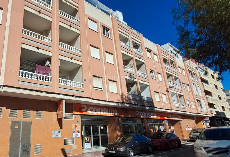 Foto fcfaefa9-af62-4868-9b5a-af0a6e2d4552. Piso en calle zoa 73 excelente piso a la venta en Torrevieja