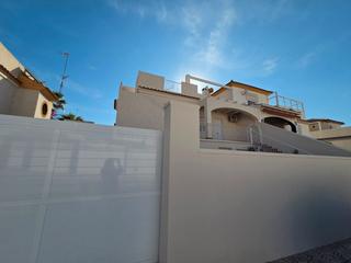Xalet en Miramar - Torre del Moro. Chalet pareado a la venta en torrevieja