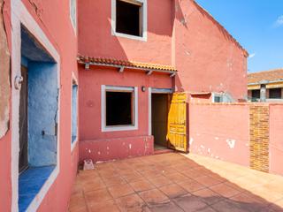 Country house in Calle Posadas 9