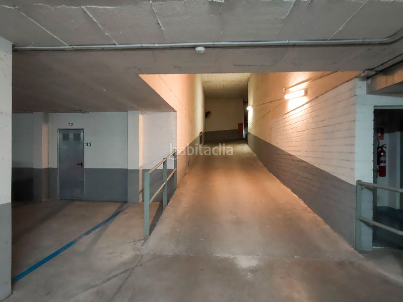 Foto 2af7a83b-1715-4762-98e6-38430673f43a. Parking voiture dans calle mi tío 14 dans Valdespartera Zaragoza