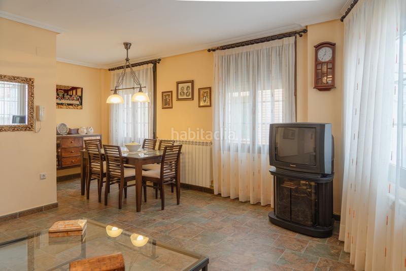 Foto 3c25cba6-7488-45bc-b1b3-e8dd55f7949d. Casa a calle san jorge 4 a Novallas