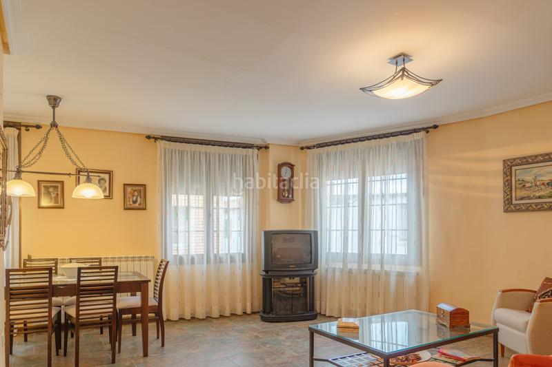 Foto a04ee106-8ef4-4662-b554-27489fd96460. Casa a calle san jorge 4 a Novallas