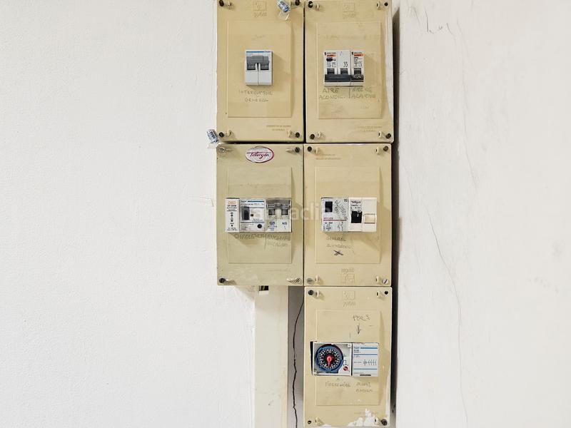 Foto 608da233-0cf9-4242-9665-034a17fdb44e. Alquiler local comercial en calle de josé martínez ruiz azorín 21 en Zaragoza