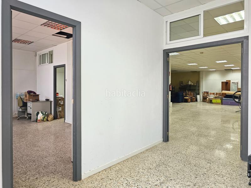 Foto 8c843377-acc4-4eef-b4dd-387fb6dda7ab. Alquiler local comercial en calle de josé martínez ruiz azorín 21 en Zaragoza