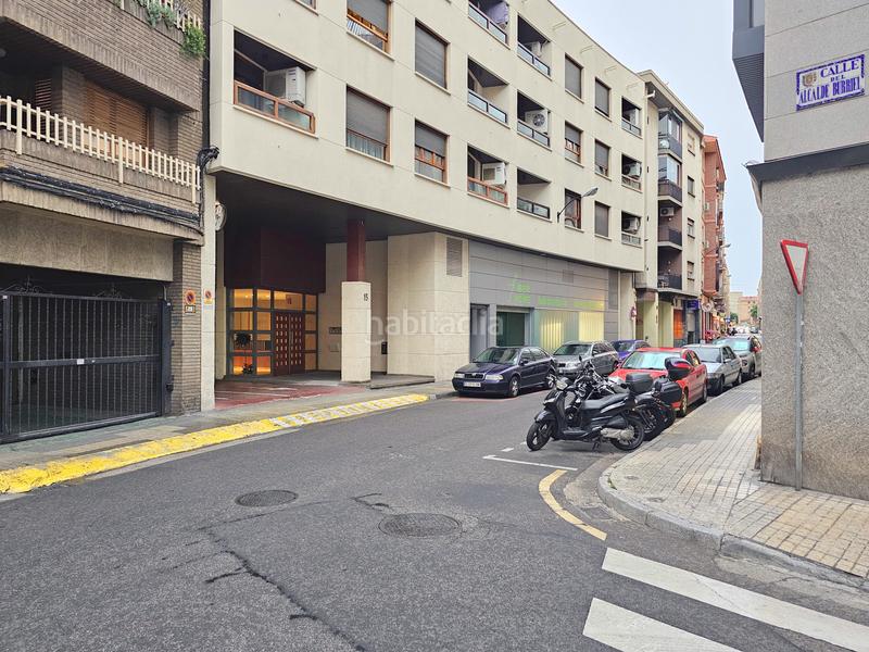 Foto e383f511-0145-4d55-b083-434a6c658b58. Aparcament cotxe a calle de juan josé lorente 13 a Zaragoza