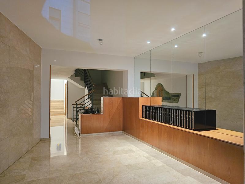 Foto b527b3e3-b628-4a05-8c3c-c9c7c5b12856. Car parking in calle de juan josé lorente 13 in Universidad San Francisco Zaragoza