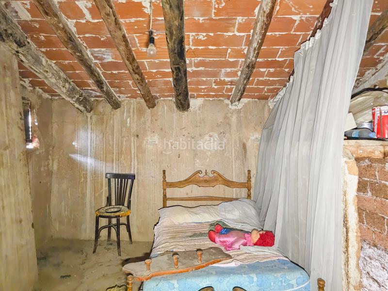 Foto 2f0bc0c2-416d-4cb3-9d79-5ef0594b4247. Casa en calle mesón 12 en Acered