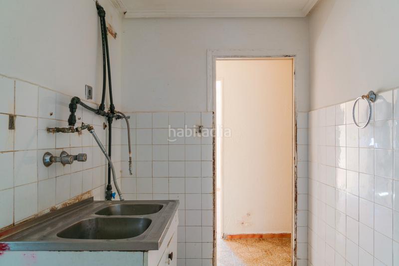 Foto fd1e053e-e69f-41e2-b20e-affaeadb64fe. Appartement dans avenida de san juan de la peña 181p dans Zaragoza