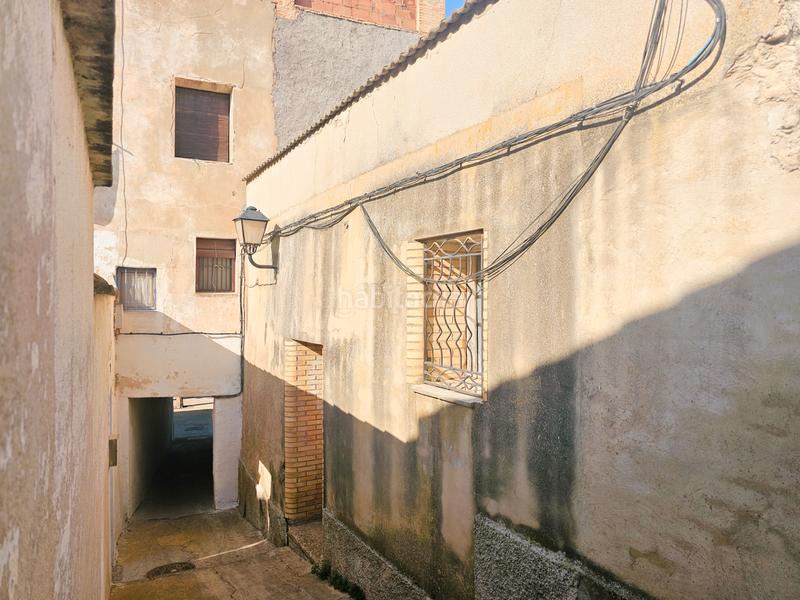 Foto e3629f87-b6c9-46d4-9b16-c25f2054343e. Terreny residencial a calle castillo 12 a Pedrola