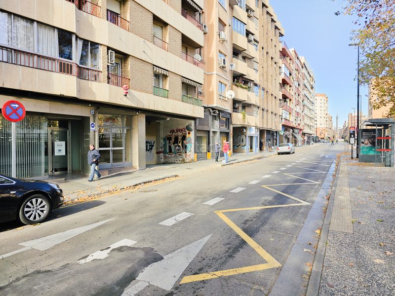 Foto 663210d7-760c-4d85-be6e-1ca22562b062. Geschäftsraum in camino del puente del virrey 24 in Zaragoza