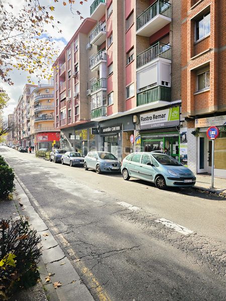 Foto ce979a5a-2af8-4ad5-9ab4-20ec64340c84. Geschäftsraum in camino del puente del virrey 24 in Zaragoza