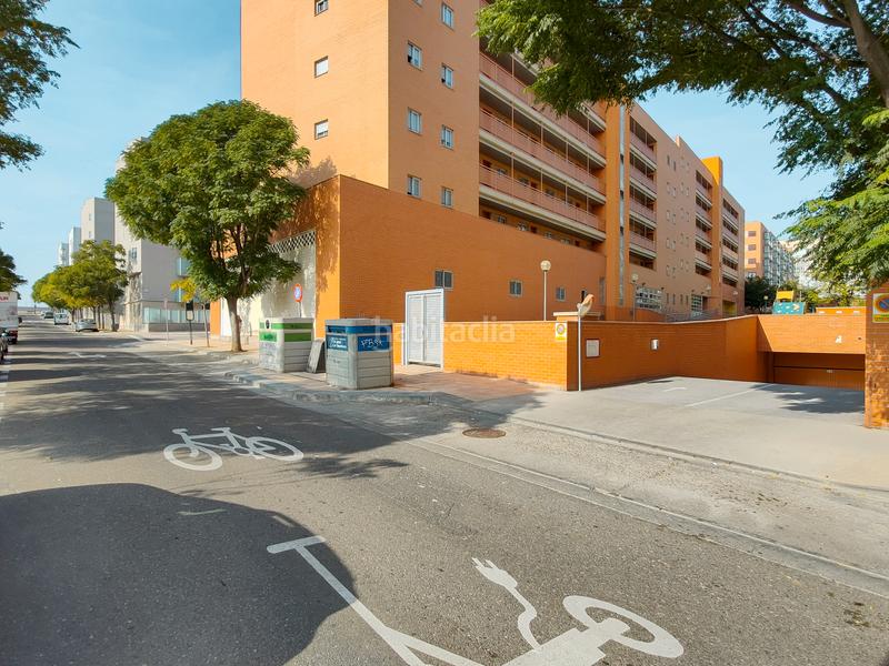Foto 5d11aa04-d0ee-4815-9242-639b5a2443fd. Autoparkplatz in calle mi tío 13 in Valdespartera Zaragoza