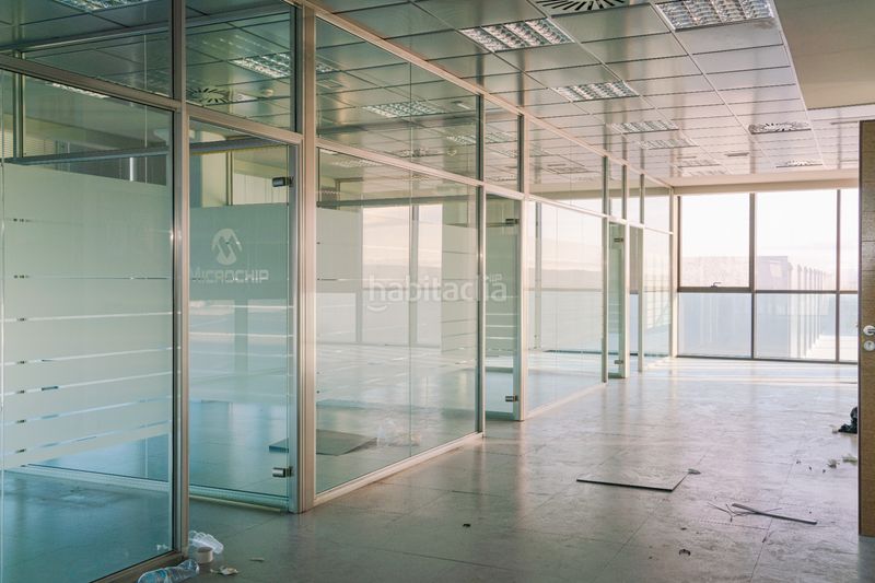 Foto 073abc38-a689-4fa2-901d-2d7c8f3e35b8. Edificio in calle del tomillo 4 in San Gregorio Zaragoza