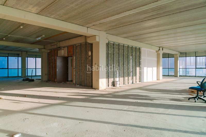 Foto 56268290-d16a-47e3-8f56-c6cc1123d6a8. Edificio in calle del tomillo 4 in San Gregorio Zaragoza