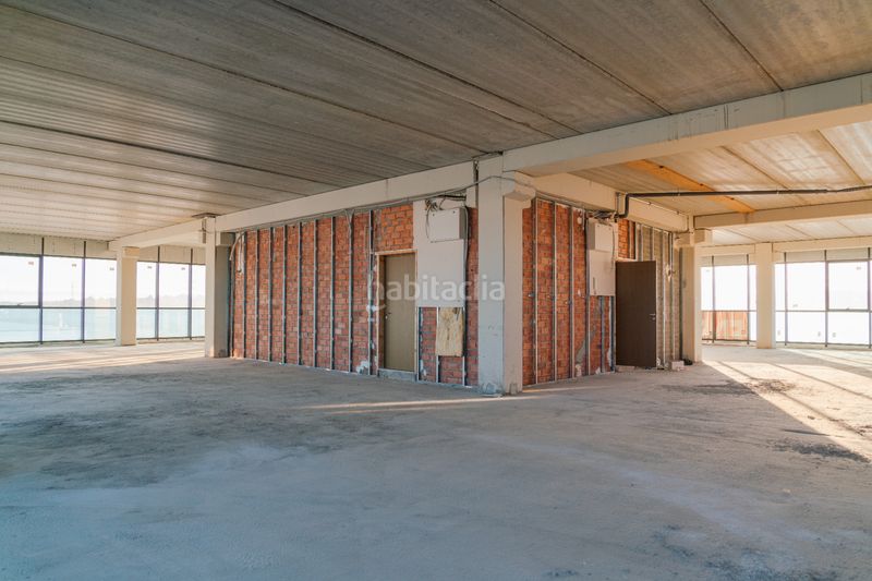 Foto d45aabb8-681e-410e-8f6e-0f9a83287ffc. Edificio in calle del tomillo 4 in San Gregorio Zaragoza