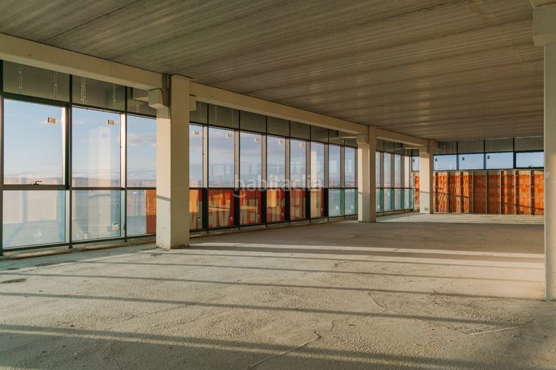 Foto e106eb27-8fff-4384-b8ed-dd5759b11c69. Edificio in calle del tomillo 4 in San Gregorio Zaragoza