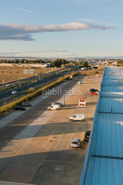 Foto f1659592-4fd3-48a5-b9ac-66f8da7e8629. Edificio in calle del tomillo 4 in San Gregorio Zaragoza