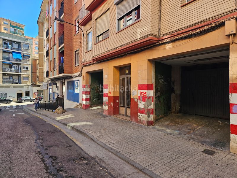 Foto cc997bc3-9734-4603-8871-f54b246efa51. Parking voiture dans calle de don josé echegaray 10 dans Zaragoza