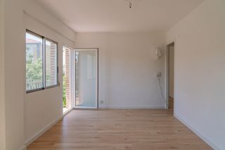 Appartement  Calle del valle de gistaín 7. Piso de 4 habitaciones con terraza-balcón junto al tío jorge