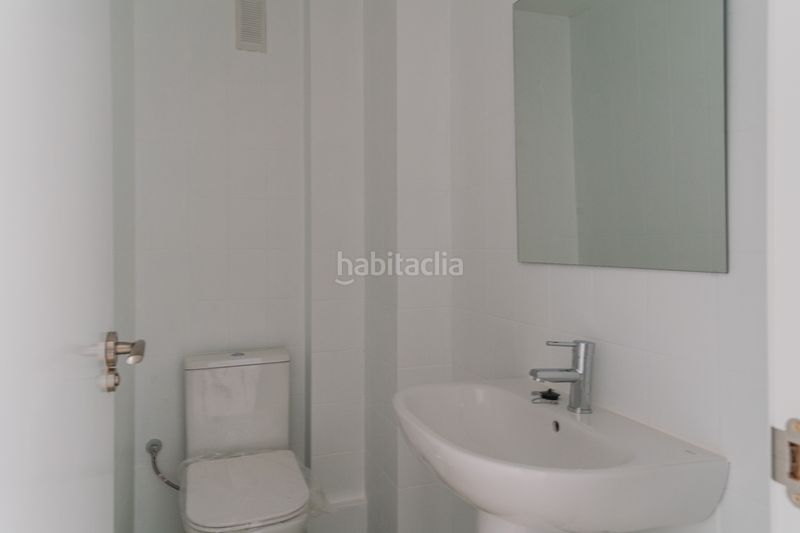 Foto f8dc1dbf-2cda-40ce-8e98-5b0b50aa3059. Pis amb calefacció a Arrabal Zaragoza