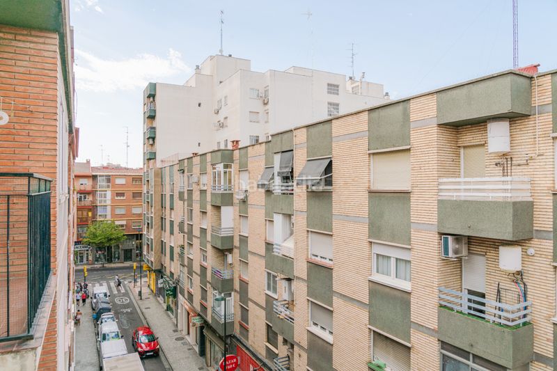 Foto 1a5156de-b9c8-4245-919c-ace7fab85279. Appartamento in calle del doce de octubre 14 in San José Alto Zaragoza