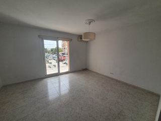 Appartement  Carrer del cap enderrocat 5. Se vende piso con tres dormitorios en son roca