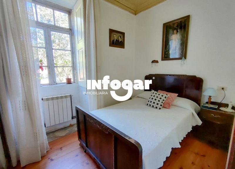Foto dab70416-f9d0-462a-8861-c4f21387beb8. Casa amplia casa con gran terreno (goián) en Tomiño