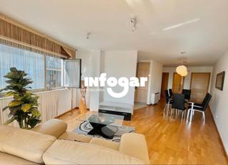 Appartement à Guarda (A). Piso moderno en a guarda