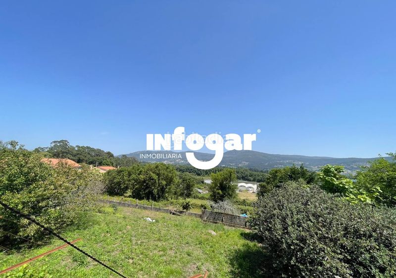 Foto afe0c480-401a-444b-80fe-4afeca6bc689. Casa a Rosal (O)