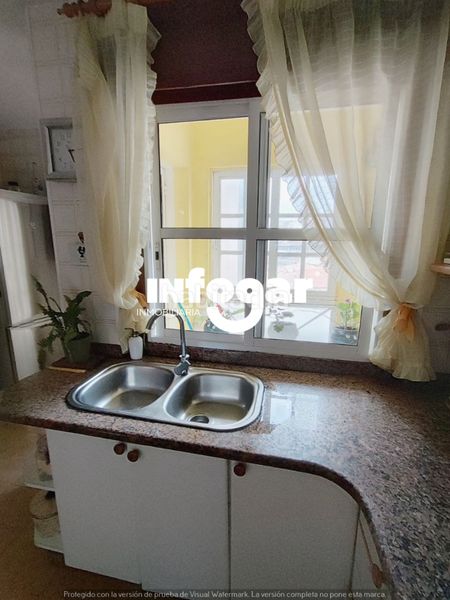 Foto 6a2f3ee9-6d65-45c9-bfdf-b1934d73e3f3. Pis a rúa da cal 35 a Guarda (A)
