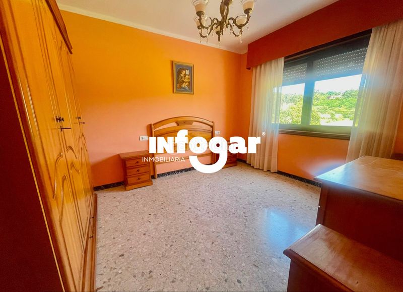 Foto a7e9c61a-8eae-470a-ab79-367f6b710c17. Casa amb xemeneia aparcament a Rosal (O)