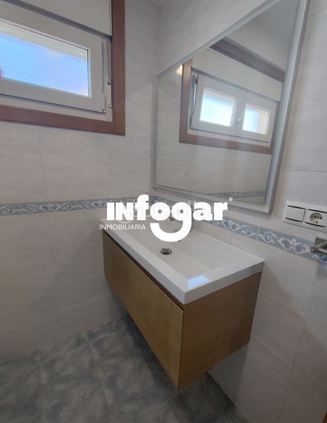 Foto 0f4b6787-2735-4684-85cd-0277c0d41611. Location chalet avec chauffage parking dans Guarda (A)