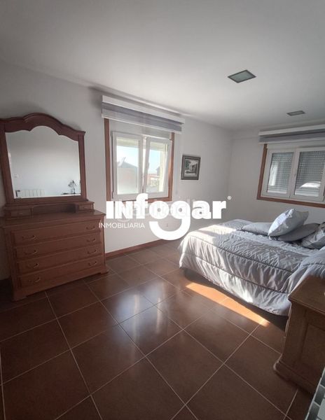 Foto f0028850-94cc-4603-b5a9-0791a65c7ea5. Location chalet avec chauffage parking dans Guarda (A)