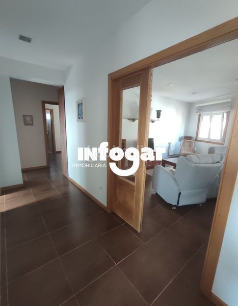 Foto f0151695-f295-4b75-9d3c-e58b8631c645. Location chalet avec chauffage parking dans Guarda (A)