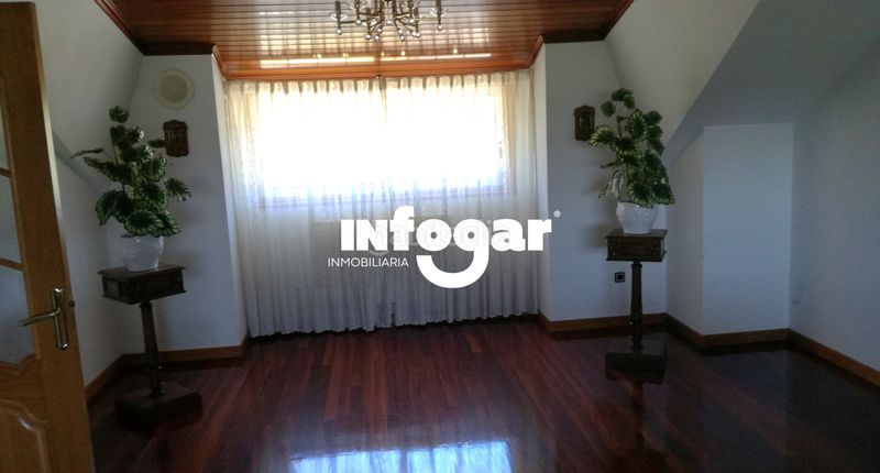Foto 6c29d405-fd6b-4c5c-b5aa-56524db3f9f6. Chalet dans rua a da cal 8 dans Rosal (O)