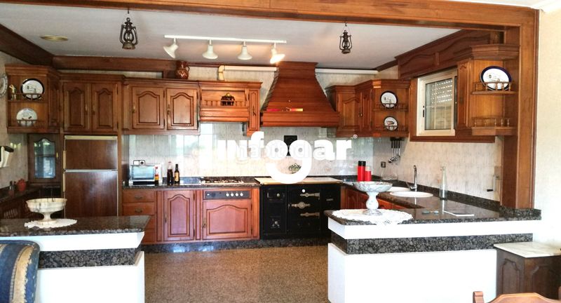 Foto 9054ab03-71e8-4795-9201-daeb5797a0f5. Chalet dans rua a da cal 8 dans Rosal (O)