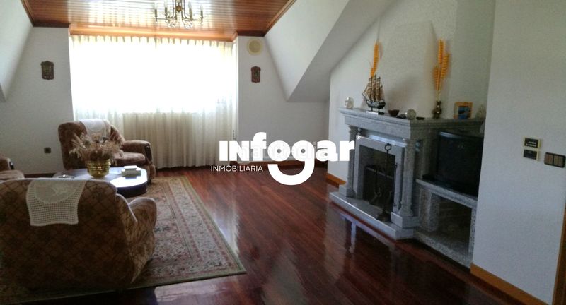 Foto 951259ea-9e9b-494b-a496-724859bb88de. Chalet dans rua a da cal 8 dans Rosal (O)