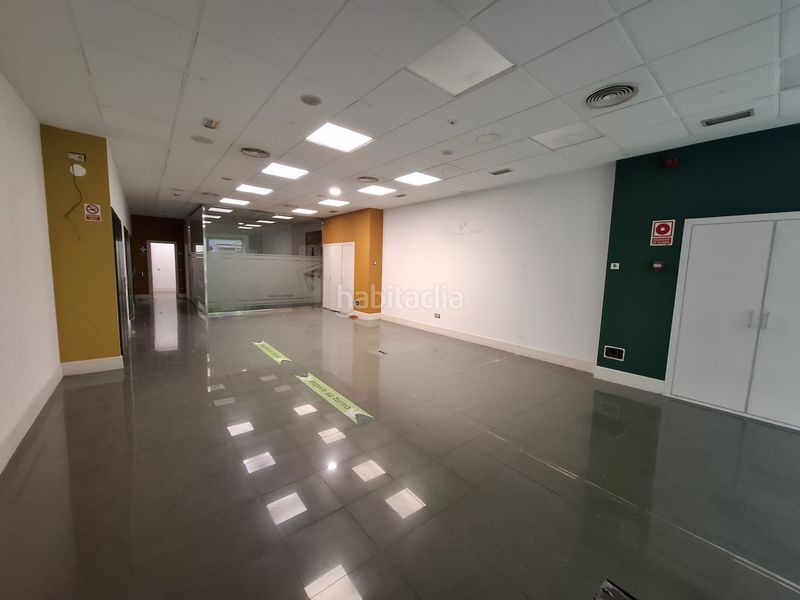 Foto 7a15368c-42e4-4ef3-94fb-7525edfbb7b5. Alquiler local comercial en avenida gonzalo de berceo 3 alquiler de local en gonzalo de berceo junto a gran vía en Logroño