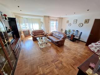 Piso  Avenida de la paz. Venta de piso en avenida de la paz de logroo.