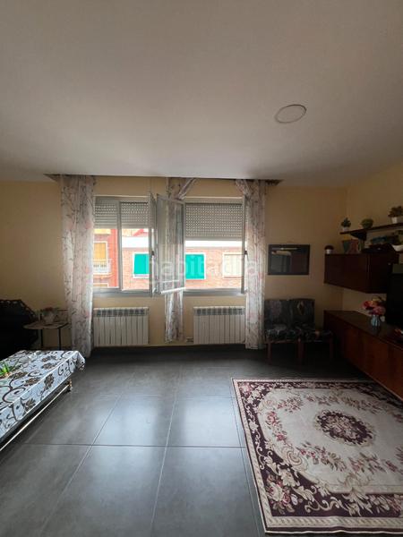 Foto 3a93bcbc-a97d-4e1f-8d9f-58f382991220. Flat with heating in Jesuitas Logroño